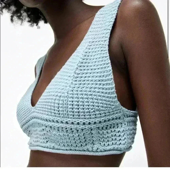 ZARA Bloggers favorite Blue Textured Knit Cropped Bra Bralette Crochet medium - Picture 3 of 6